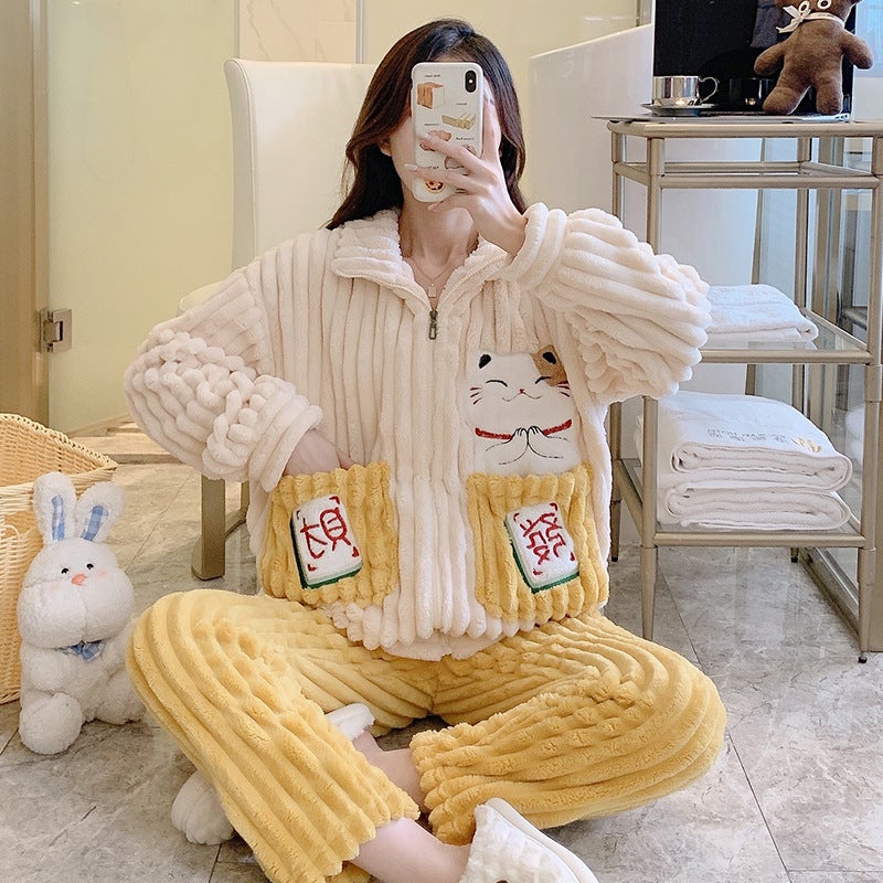 Autumn and winter flannel strip cute sweet coral velvet thick plus fat increase 220kg fat MM can wear home clothes - Image 3