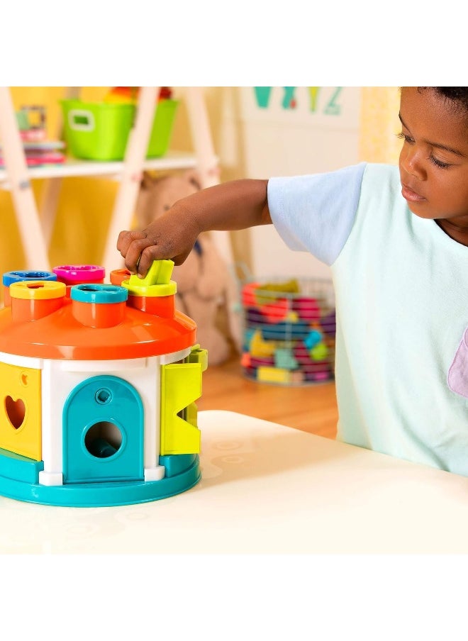 Battat â€“ Shape & Color Sorting Toy â€“ Developmental Toy â€“ Pattern Matching Game â€“ Color-Coded Keys â€“ 2 Years + â€“ Shape Sorter House