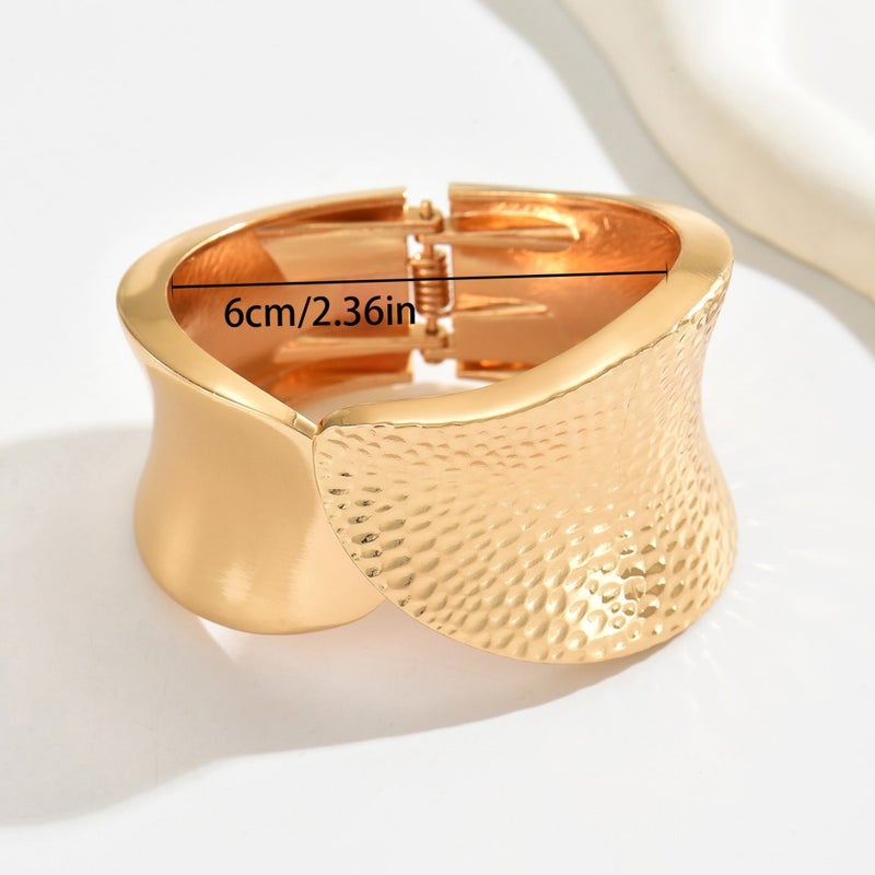 Ba Sha Basha Geometric Metal Open Bangle Bracelet - Glossy Texture,High-End Women's     Jewelry - Image 5
