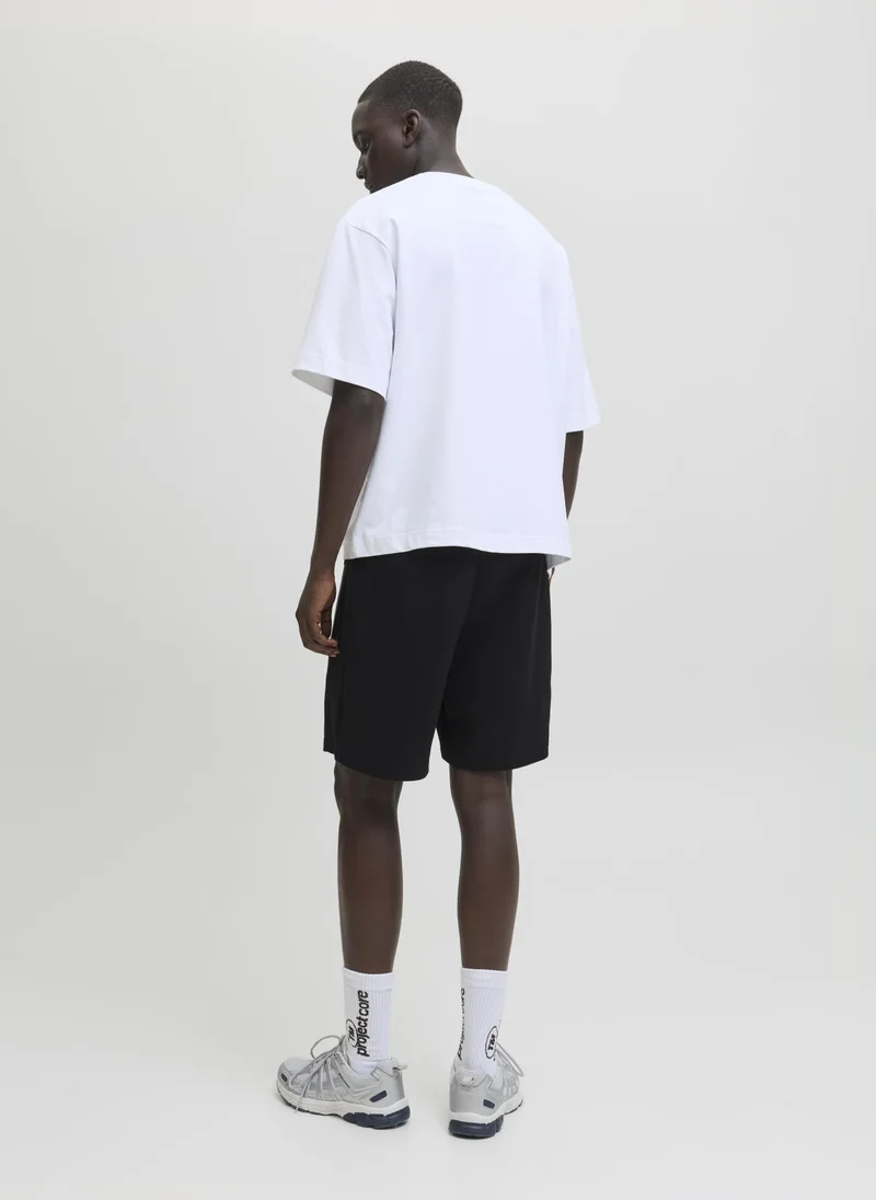 JACK & JONES  JPSTGORDON FUSION SWEAT SHORTS SRT SN for Men | Best Price UAE