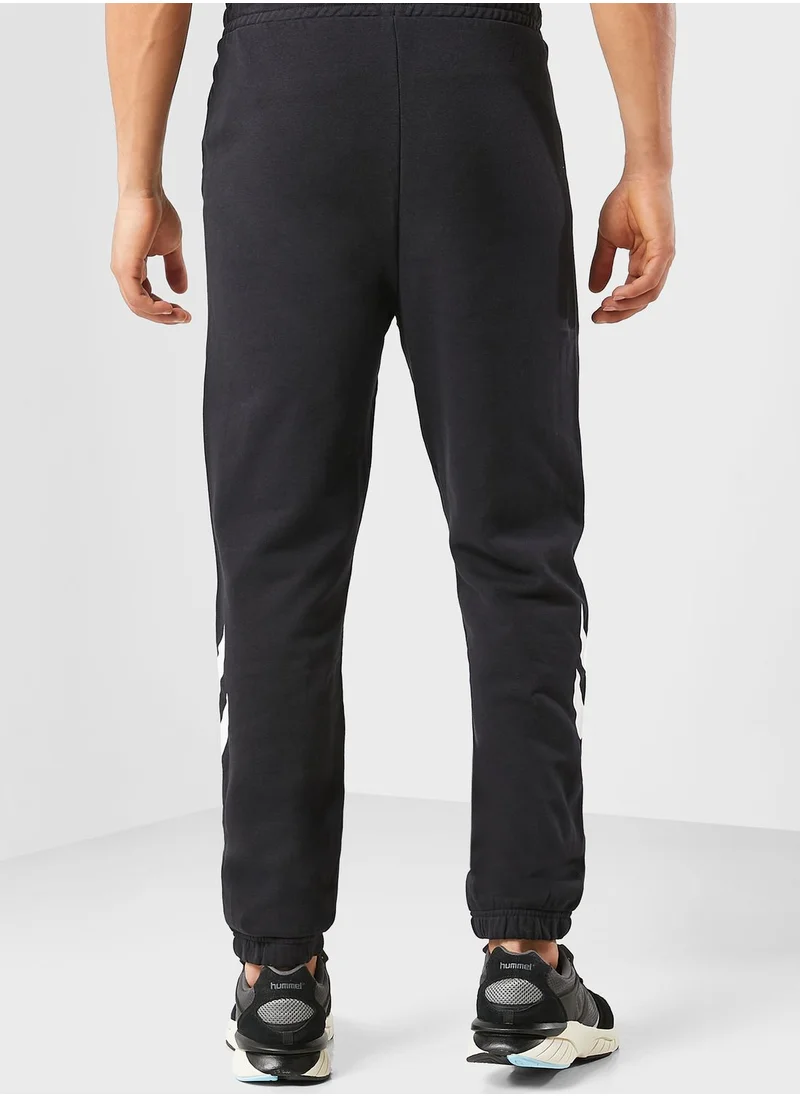Hummel Legacy Regular Sweatpants