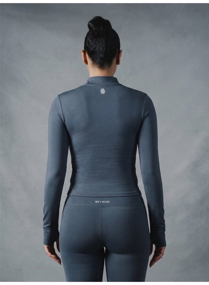 Beyond Sportswear Women's Grey 1/4 Zip Long sleeve top - Image 2