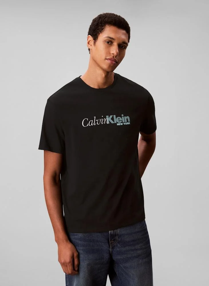 كالفن كلاين Logo Graphic Short Sleeve T-Shirt