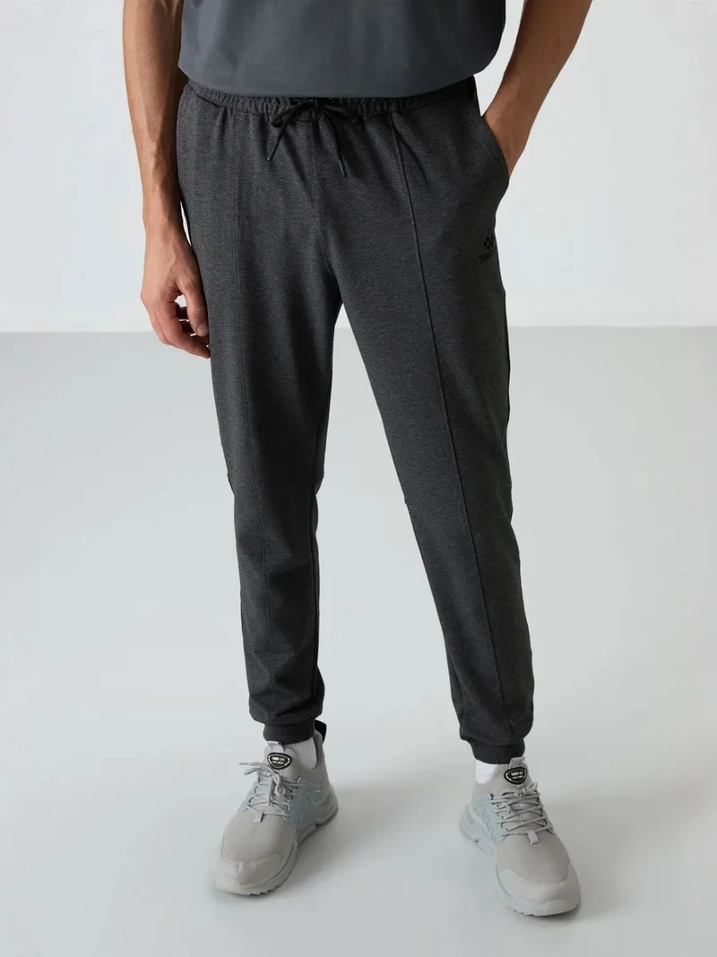 تومي لايف TOMMY Men's Fleece Jogger Sweatpants
