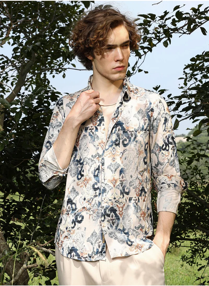 Campus Sutra Men's Saltbox Beige & Navy Blue Artistis Fade Shirt