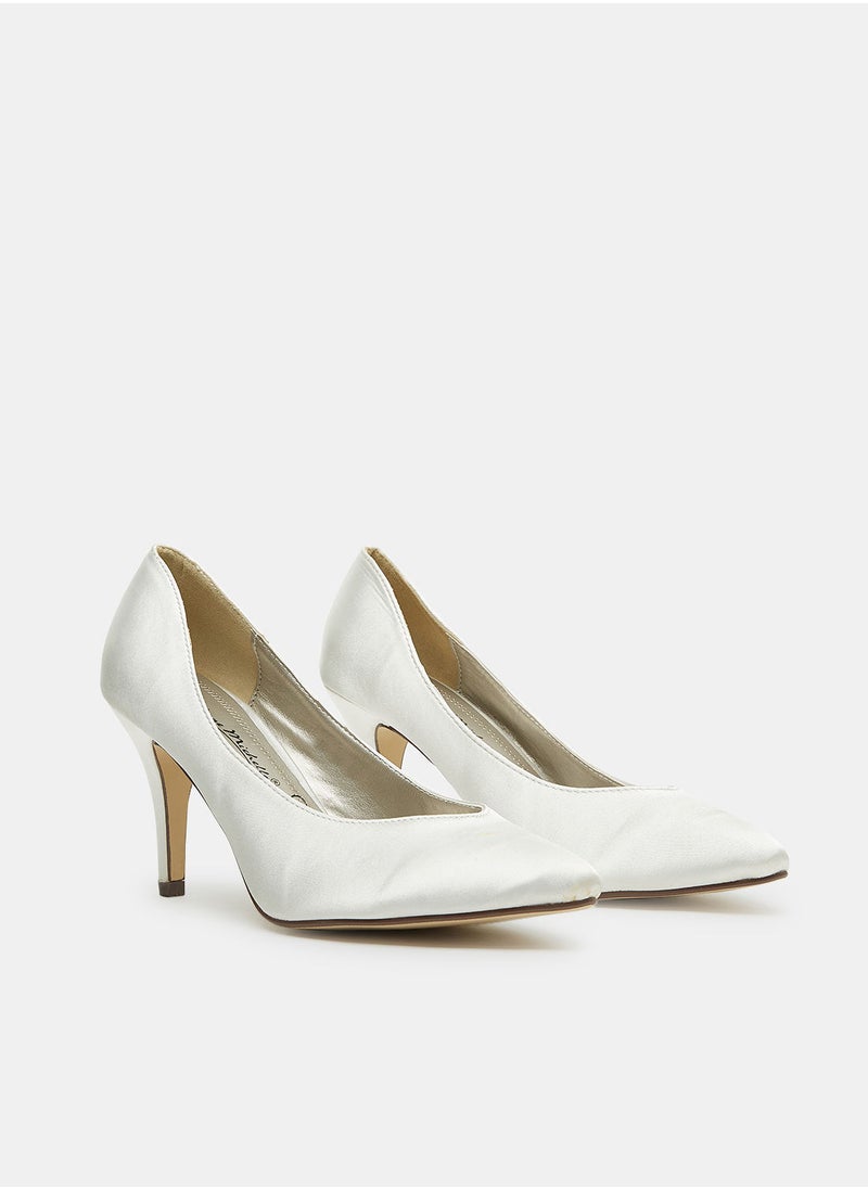 Anne Michelle - Pointed Toe Pumps - Image 1