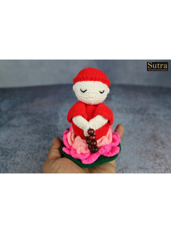 سوترا لعبة بوذا المصنوعة يدويًا من سوترا | لعبة راهب محشوة باللون الأحمر الأنيق | لعبة بوذا أميجورومي كهدية | لعبة راهب بوذا الصوفية الهادئة | ألعاب ناعمة مقاس 4.5 × 4 بوصة للأطفال البنات والأولاد - Image 2