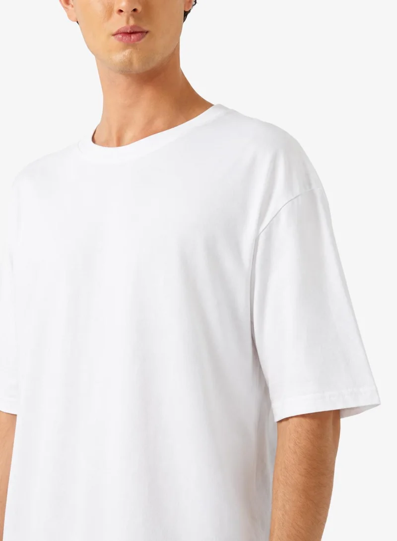 Seventy Five  Essential Crew Neck Oversize Drop Shoulder T-Shirt for Men | Best Price UAE