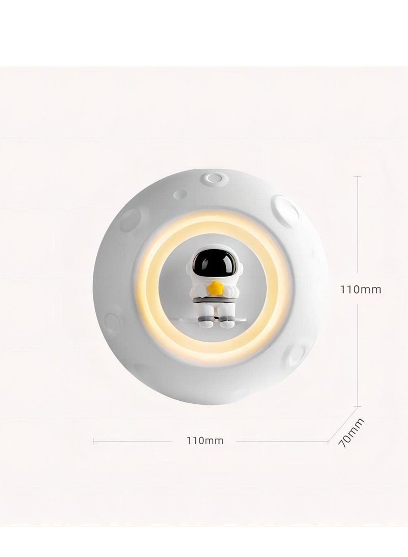 Cool Baby Space Capsule Astronaut Automatic Perfume Machine Home Bedroom Toilet Quiet Deodorization Purifying Air Aromatherapy Machine 4 Bottles of Fruit Essential Oil White - Image 4