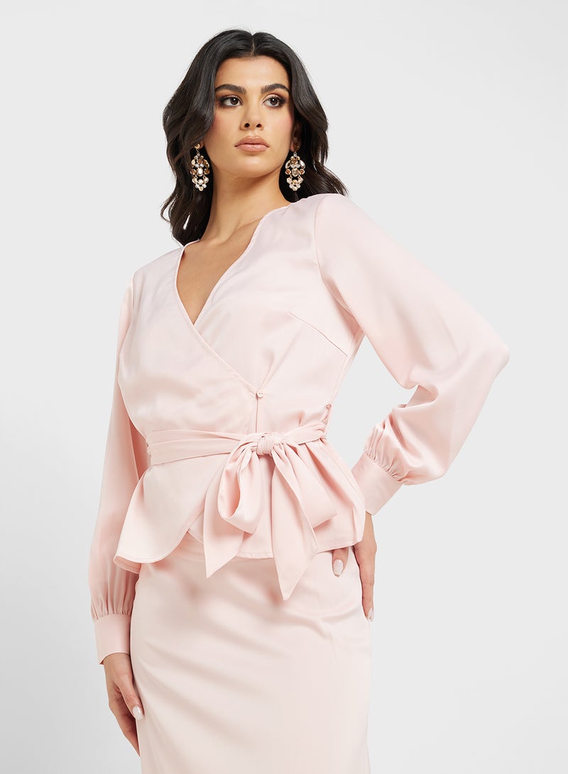 فيرو مودا بلوزة ملفوفة بياقة على شكل حرف  بتفاصيل عقدة - Image 1