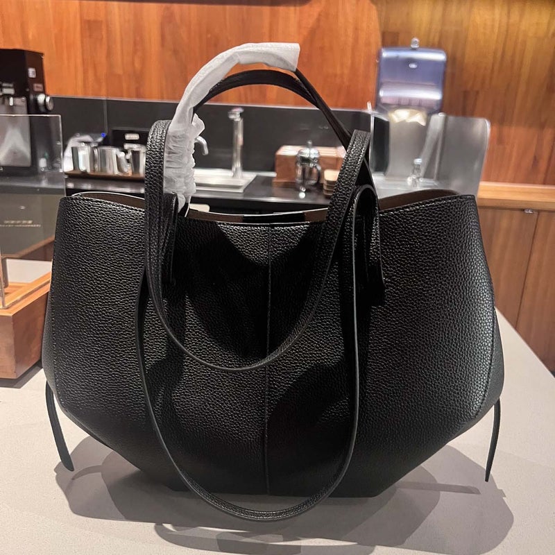 Autumn and Winter New Polene Wings Bag European and American Retro Handbag Internet Celebrant Underarm Bag Large Capacity Tote Bag White - Image 2