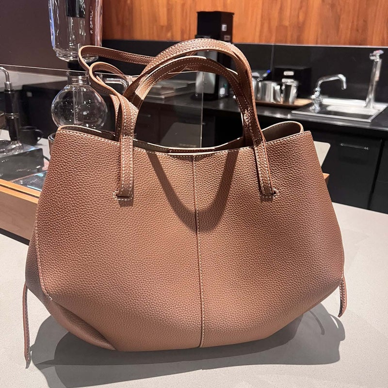 Autumn and Winter New Polene Wings Bag European and American Retro Handbag Internet Celebrant Underarm Bag Large Capacity Tote Bag White - Image 4