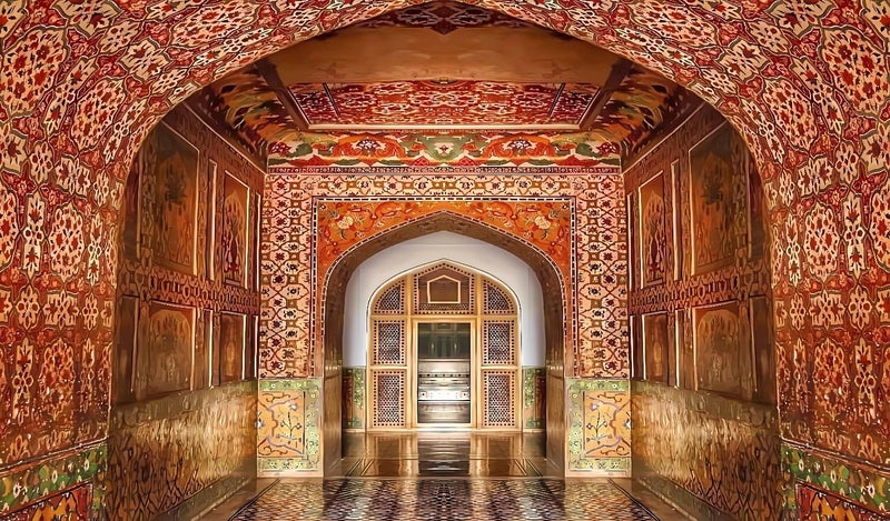 Backdropon Interior Palace Architecture Vintage Art Photography Backdrops Nature Backdrop Curtain Cloth Birthday Background Seamless Photo Booth Prop Backdrop Size 5Feet Height & 8Feet Width(5 * 8) - Image 1