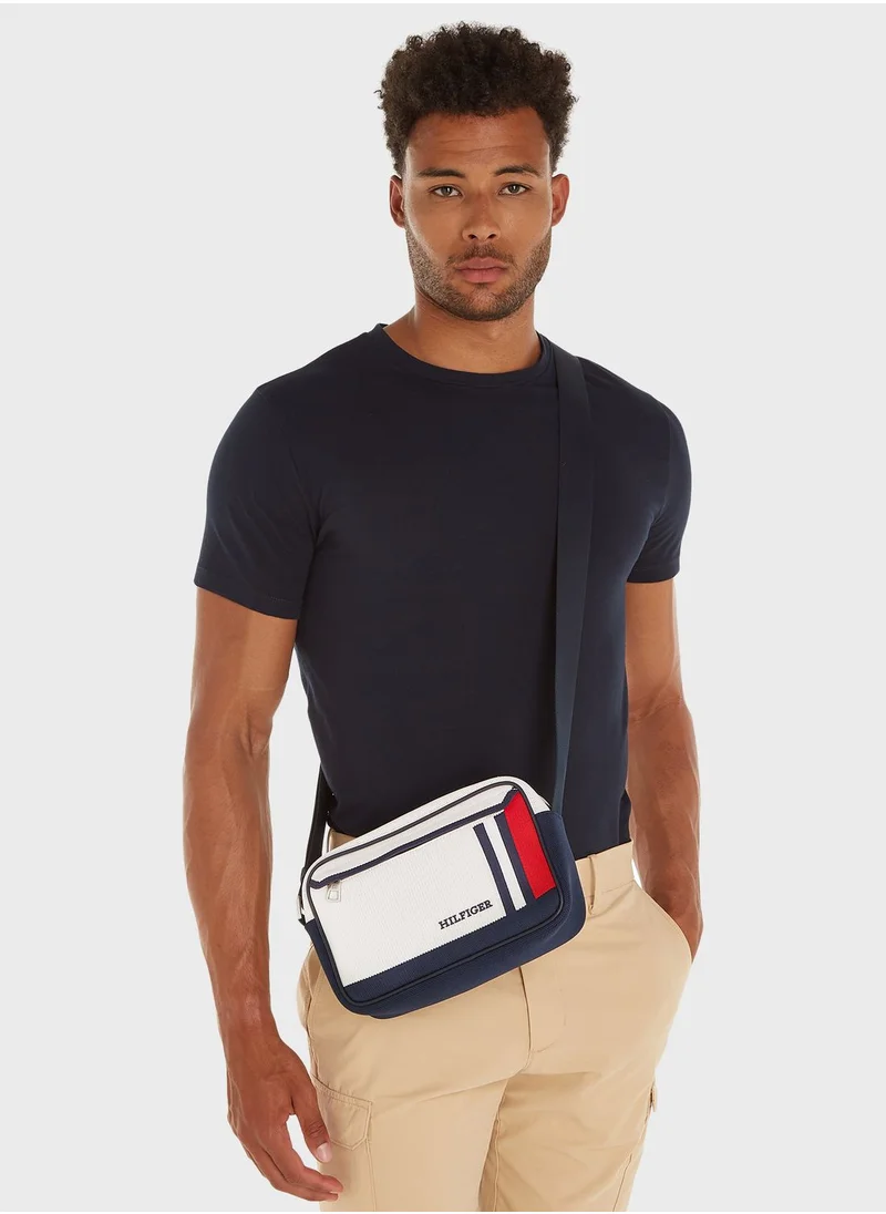 TOMMY HILFIGER Logo Knitted Camera Bag