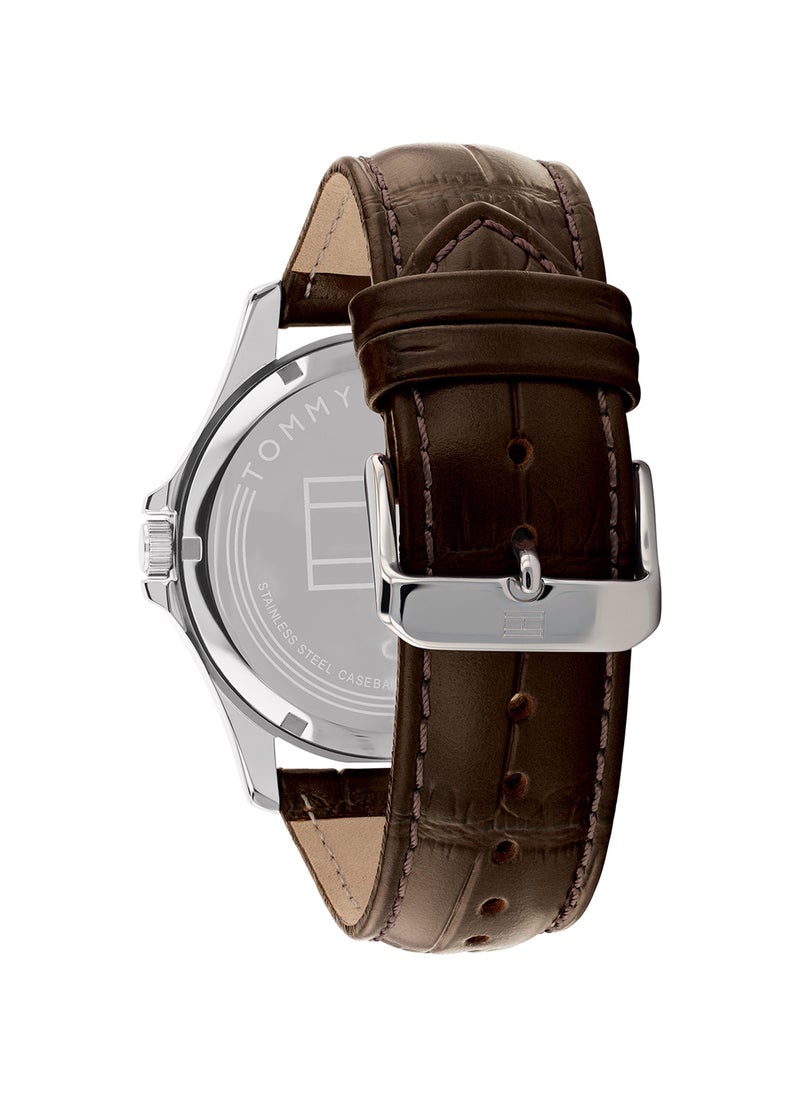 TOMMY HILFIGER Table Analog Watch  - Image 2
