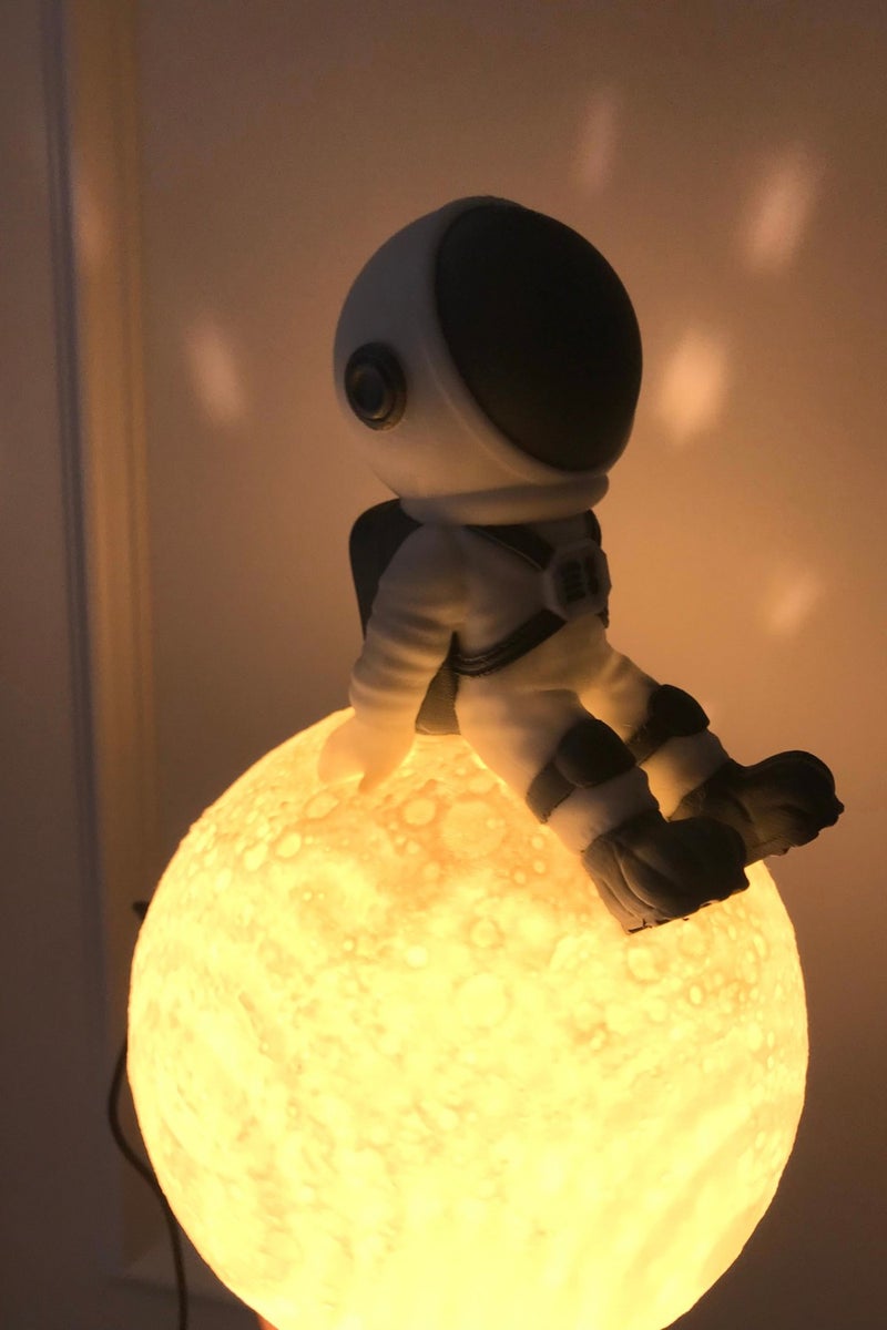 Cestopieno Astronaut Table and Night Lamp / Wall Lamp  - Image 2