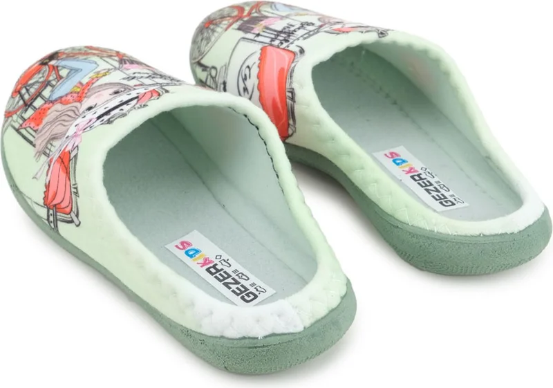 Gezer Girls Winter Design Comfortable Silent Sole Gondola Home Garden Slippers