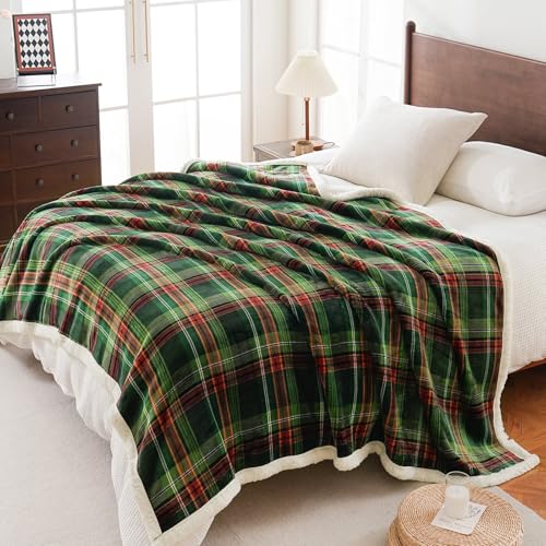 PU MEI Sherpa Fleece Throw Blanket 60" x 80" Reversible Plush Fluffy Large Big Blanket Lattice Flannel Blankets for All Season Use, Chrismas Green - Image 2