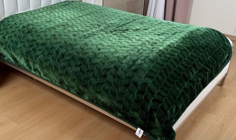 Double blanket, 4 kg, 200 x 240 cm. Luxurious warmth and a touch of softness to enhance your bedroom. - Image 2