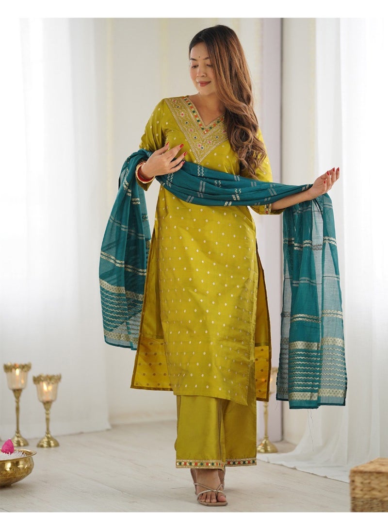 Ameya ﻿Chanderi-kurta-pant-with-dupatta - Image 3
