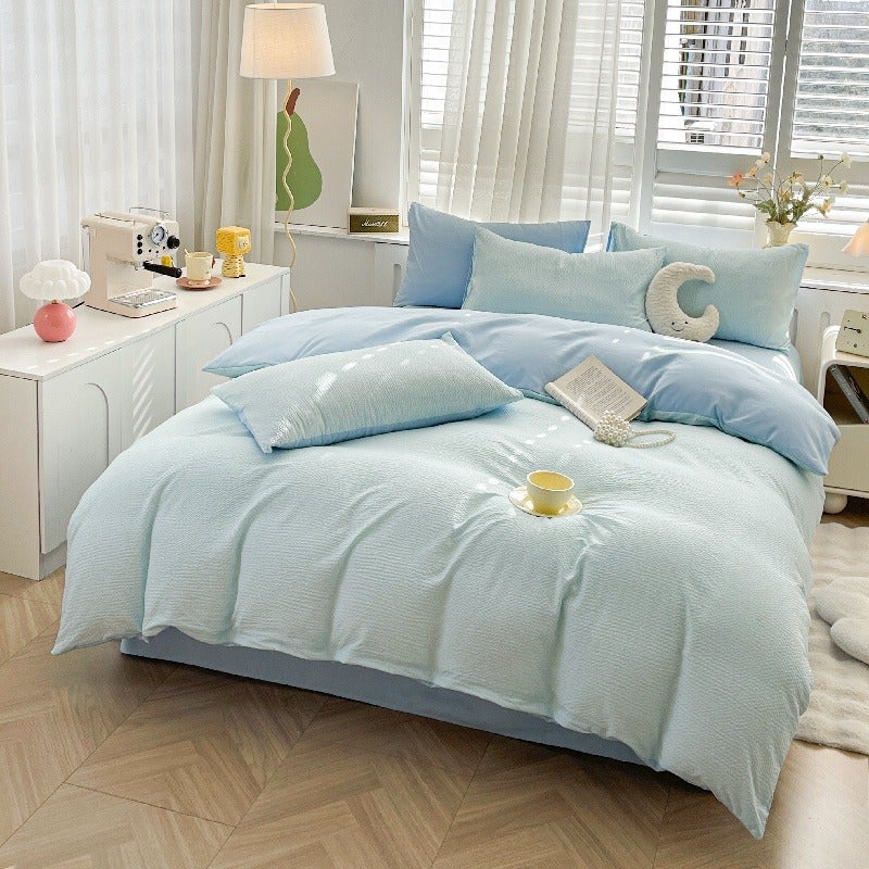 4pcs Ultra Soft Seersucker Bedding (1 Duvet Cover + 1 Bed Sheet + 2 Pillowcases) - Suitable for Bedroom, Dormitory, Guest Room, All Seasons, Easy Care - Image 5