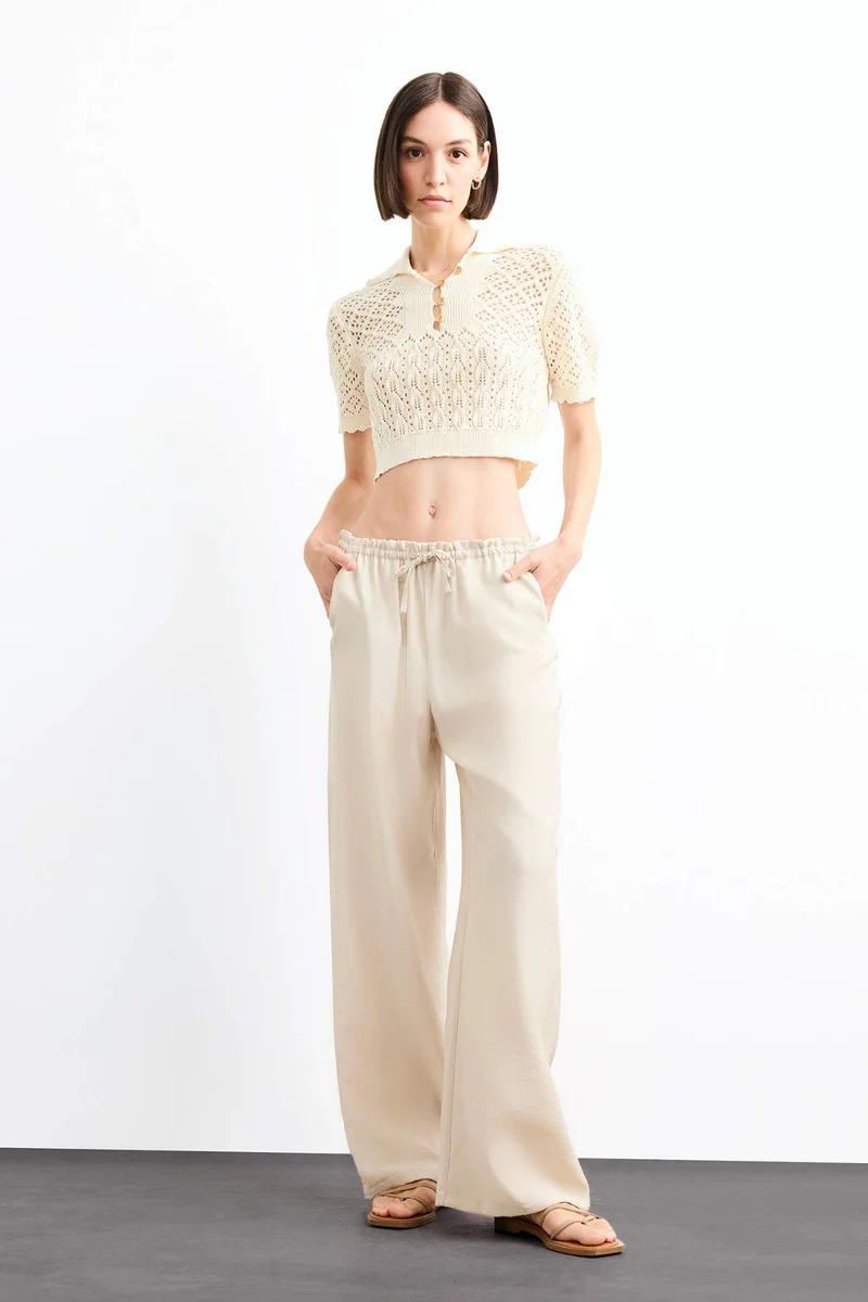 ديفاكتو Polo Collar Crochet Short Sleeve Knit Blouse