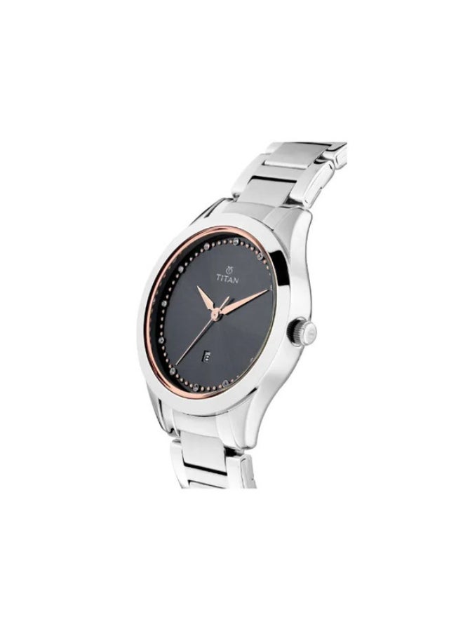 تيتان ساعة تيتان سباركل بمينا أنثراسيت مع وظيفة التاريخ تناظرية للنساء - Image 2