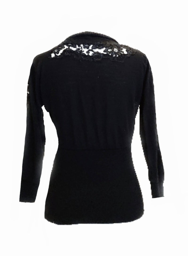 Women knit black perforated floral buttoned jacket - Image 2