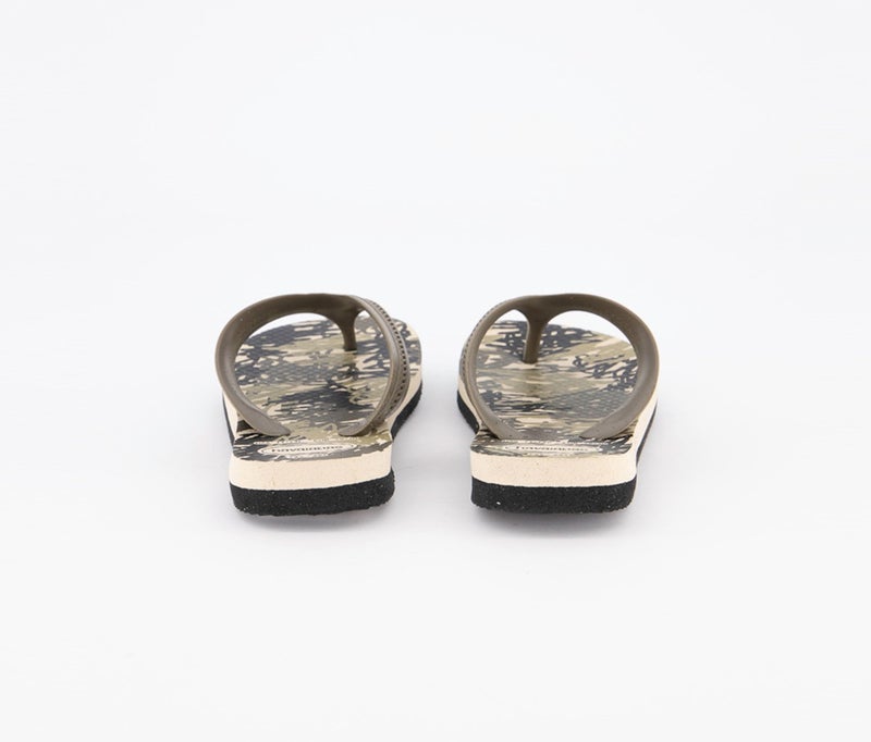 havaianas Kids Boys Max Trend Slippers, Black and  and Green and Beige  - Image 2