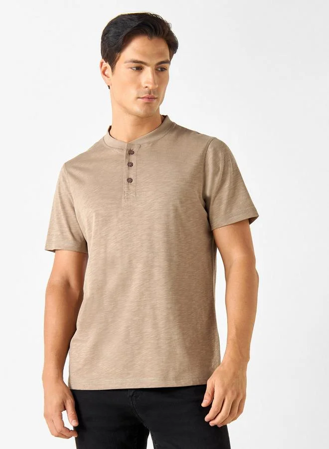 Textured Henley Neck T-shirt with Short Sleeves