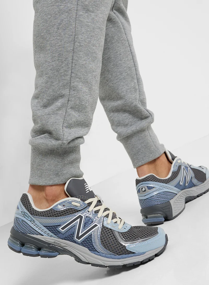 New Balance 860v2