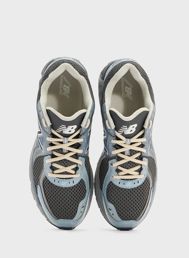 New Balance 860v2