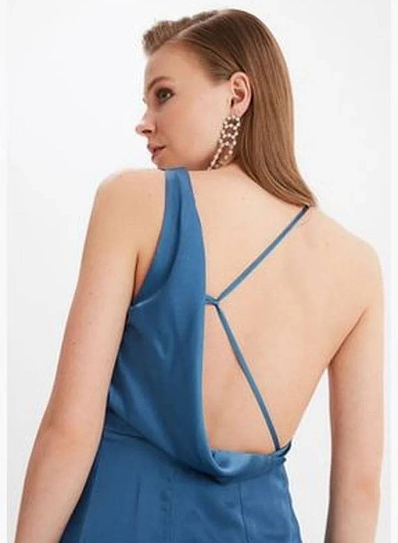 trendyol Navy Blue Evening Dress With Back Detailed Long Evening Dress TPRSS21AE0133