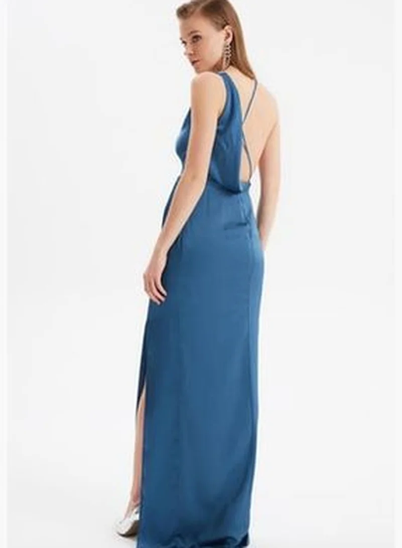 trendyol Navy Blue Evening Dress With Back Detailed Long Evening Dress TPRSS21AE0133