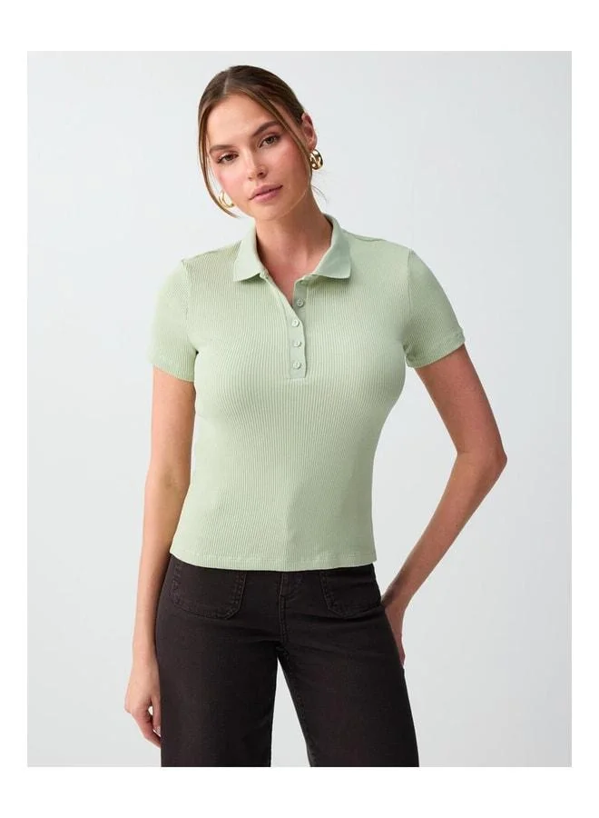 Jimmy Key Ada River Green Slim Fit Short Sleeve Shirt with Knitted Collar T‑shirt.