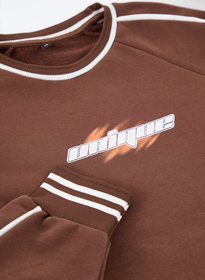 trendyol Brown Oversize/Wide Cut Printed College Unmarked Sweatshirt - Image 3