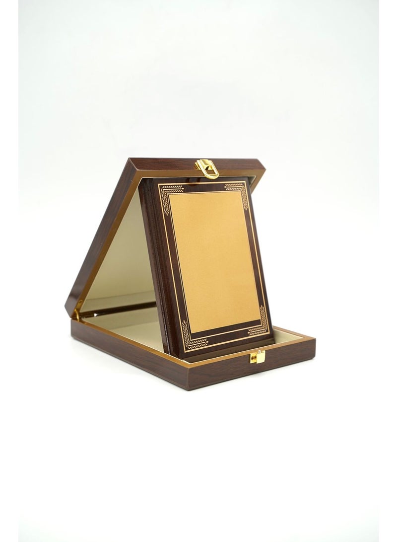 ركس درع تكريم فاخر مقاس S مع صندوق خشبي و لوحة نحاسية للطباعة 69735