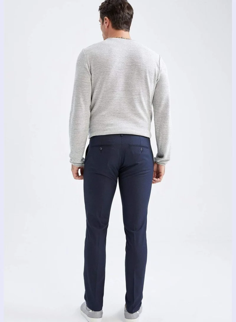 ديفاكتو Man Woven Trousers