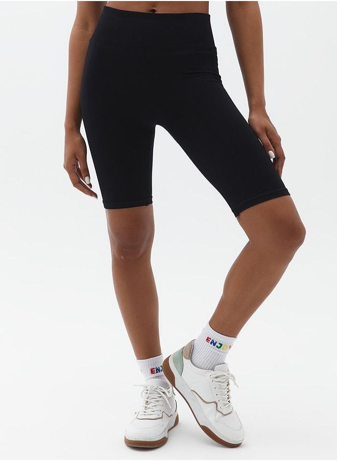 OXXO - Women Black High Rise Short Legging - Image 1