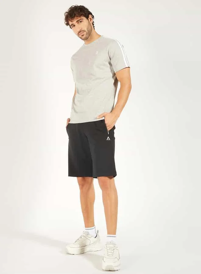 ادوت من سبلاش Shorts with Drawstring Closure and Pockets