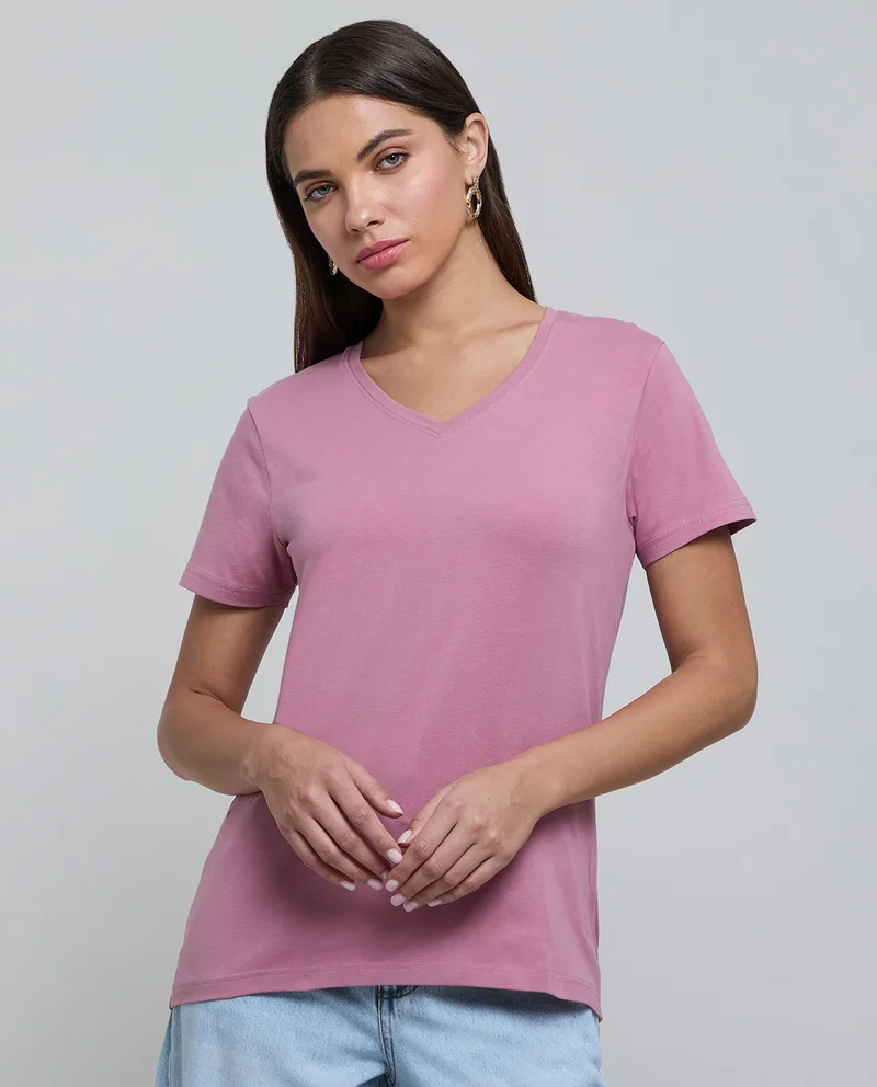 أر أند بي Solid T-Shirt with V-Neck and Short Sleeves