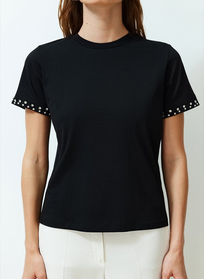 trendyol Black Stone Accessory Detailed Regular Pattern Knitted T-Shirt - Image 4