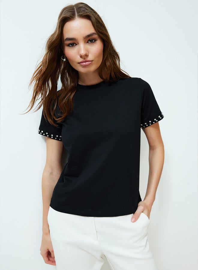 trendyol Black Stone Accessory Detailed Regular Pattern Knitted T-Shirt - Image 2