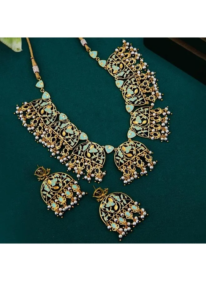 VOYLLA Voylla Tahira Cutwork Design Necklace Set, Onesize, Brass, Beads