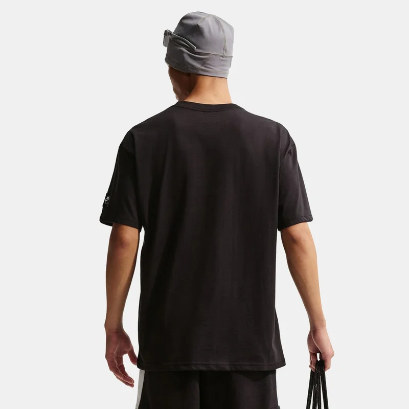 Nike Men's Sportswear T-Shirt