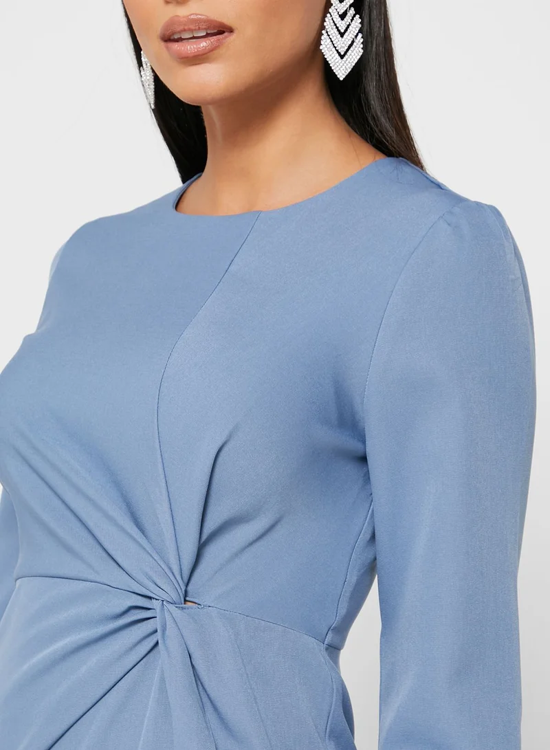 خزانة فستان ميدي انيق