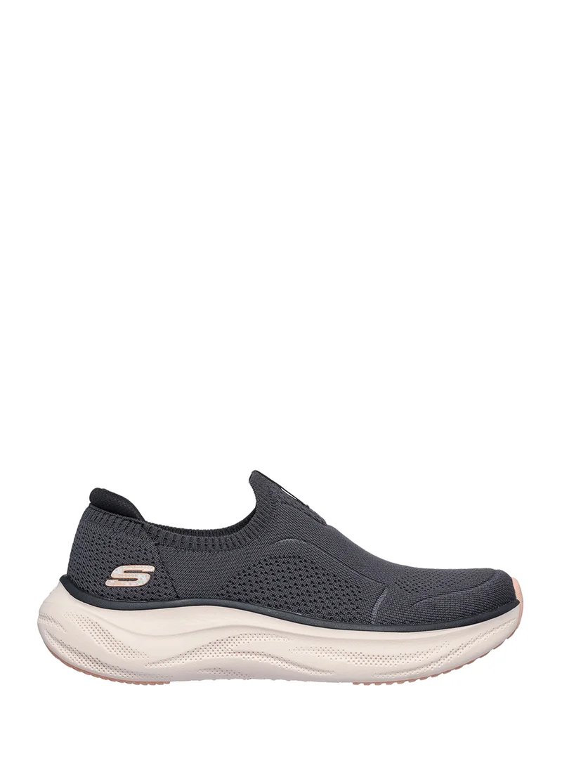 SKECHERS Skech Cloud