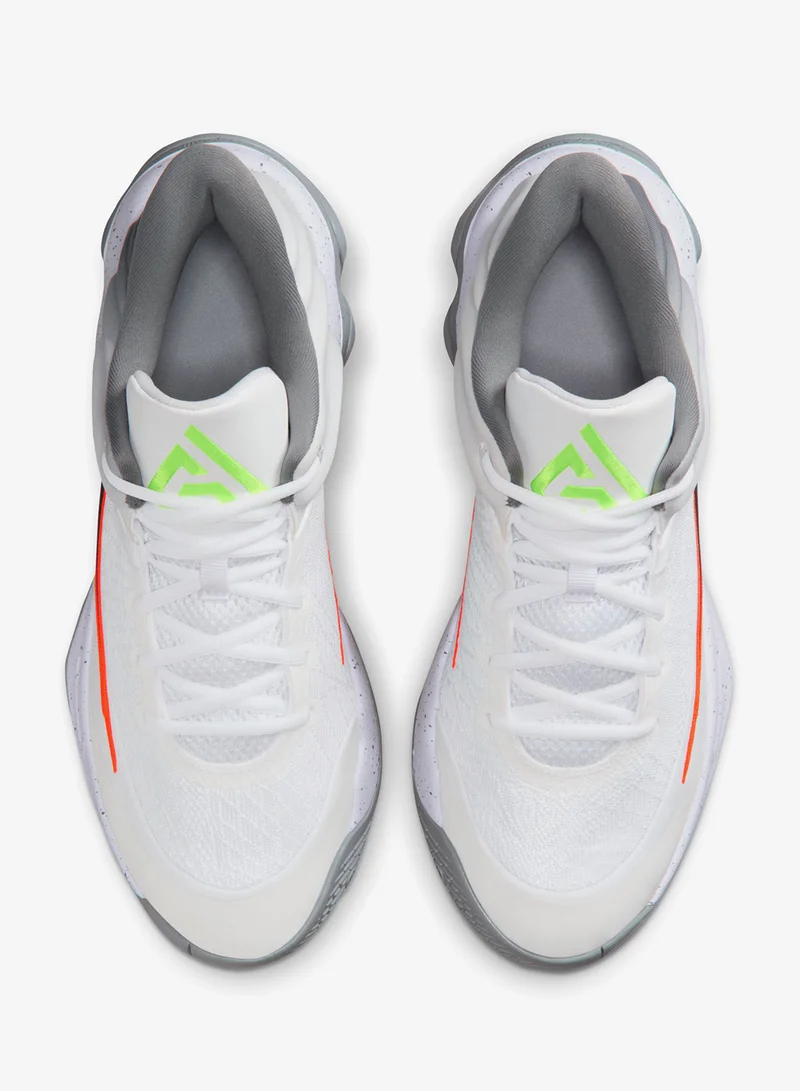 Nike Giannis Immortality 4