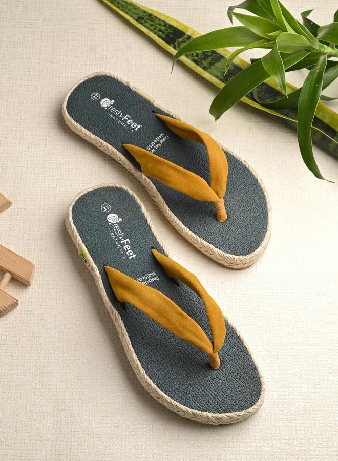 فريش فيت شبشب يوجا أصفر سادة بأصابع مفتوحة - Image 4