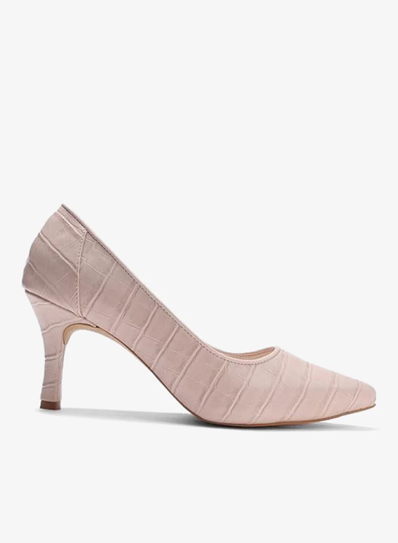 حكايات الأزواج حذاء كعب عالي بمقدمة مدببة وملمس جلد التمساح